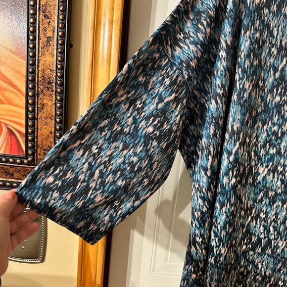 {Plus Size} Women's St. John's Bay Quick-Dri Shirt~ Size 4X~ Blue/Pink/Nude(B27) - Picture 3 of 5